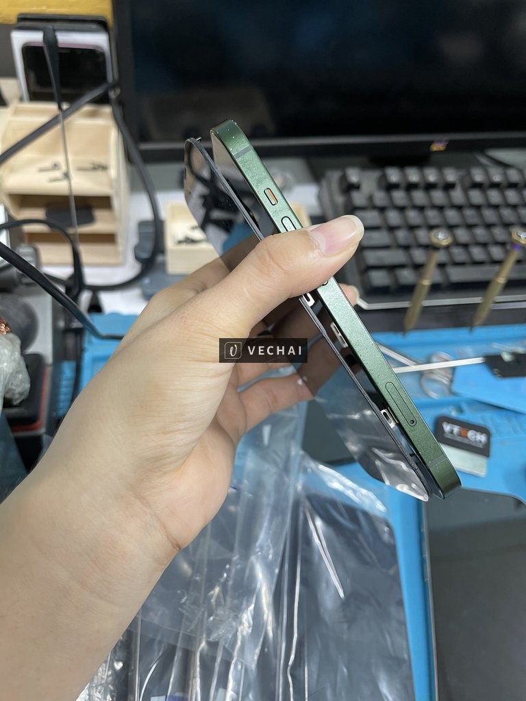 Bán E bán Cụm 13 128g 4tr8