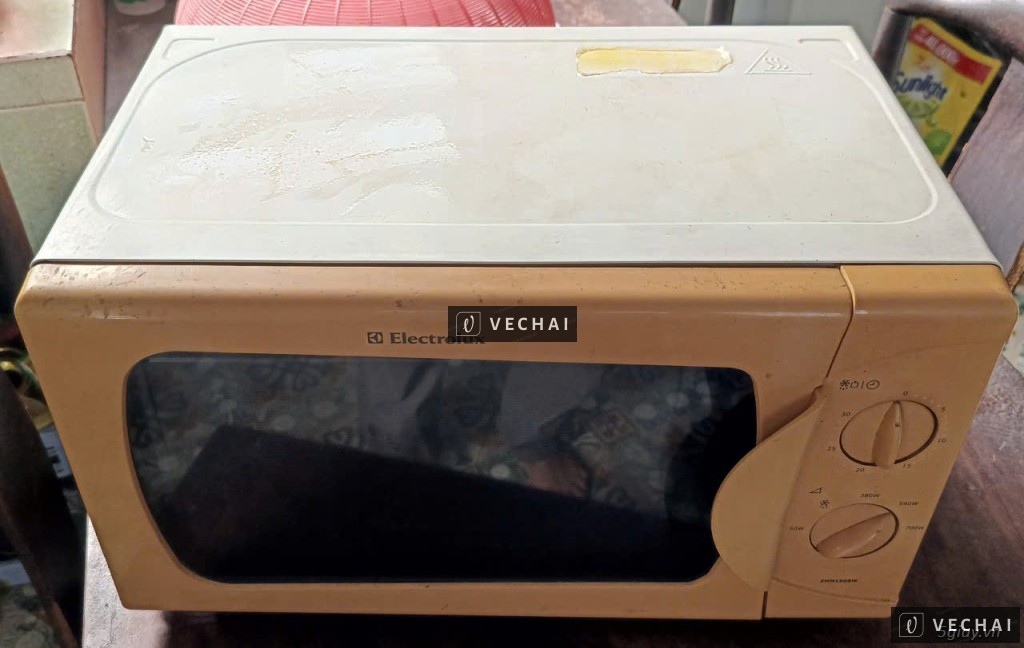 Lò vi sóng Electrolux MMW50X