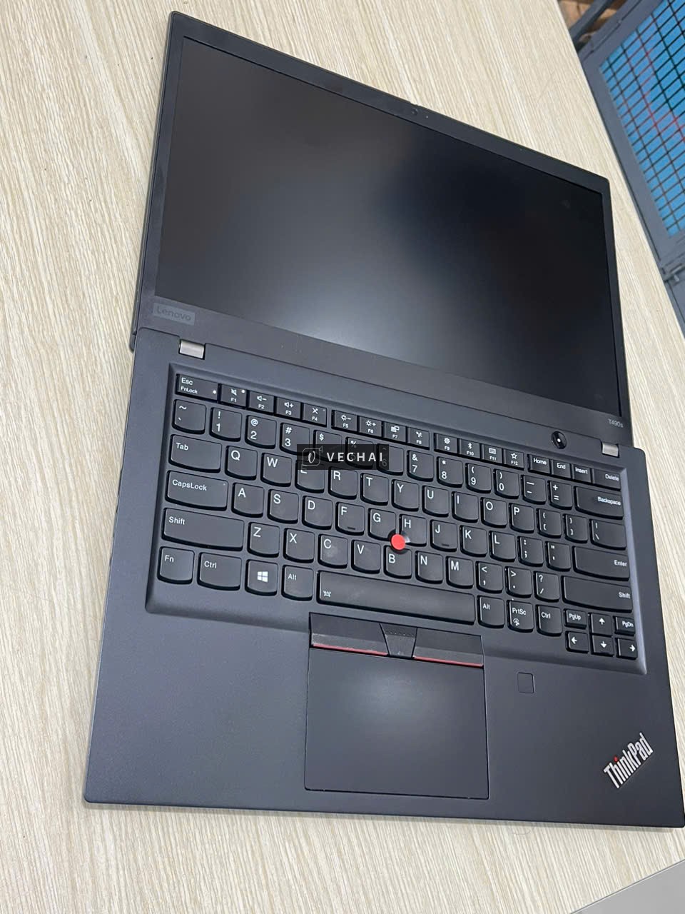 Thanh lý nhanh 5 chiếc thinkpad t490s i7 8665 ram 16gb ssd 256gb 14inch giá rẻ
