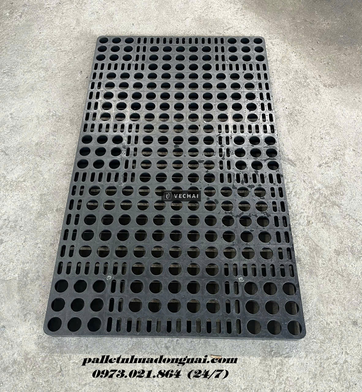 Thanh Lý Lô Pallet Nhựa Lót Sàn Giá Rẻ – Cực Chất, Cực Bền!