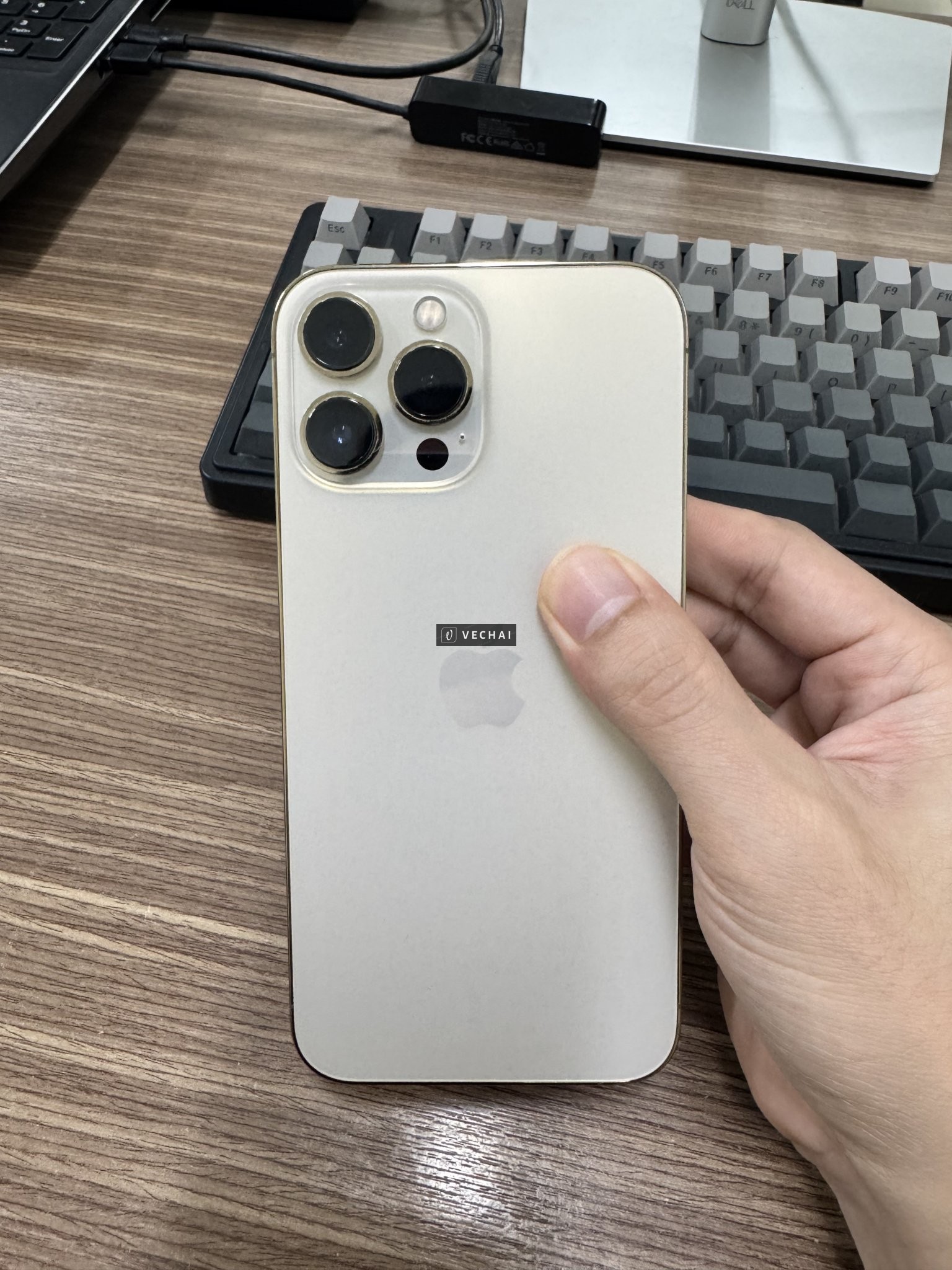 Bán Iphone 13 promax Gold 128Gb, fullbox, bản VN, dùng 1 đời chủ