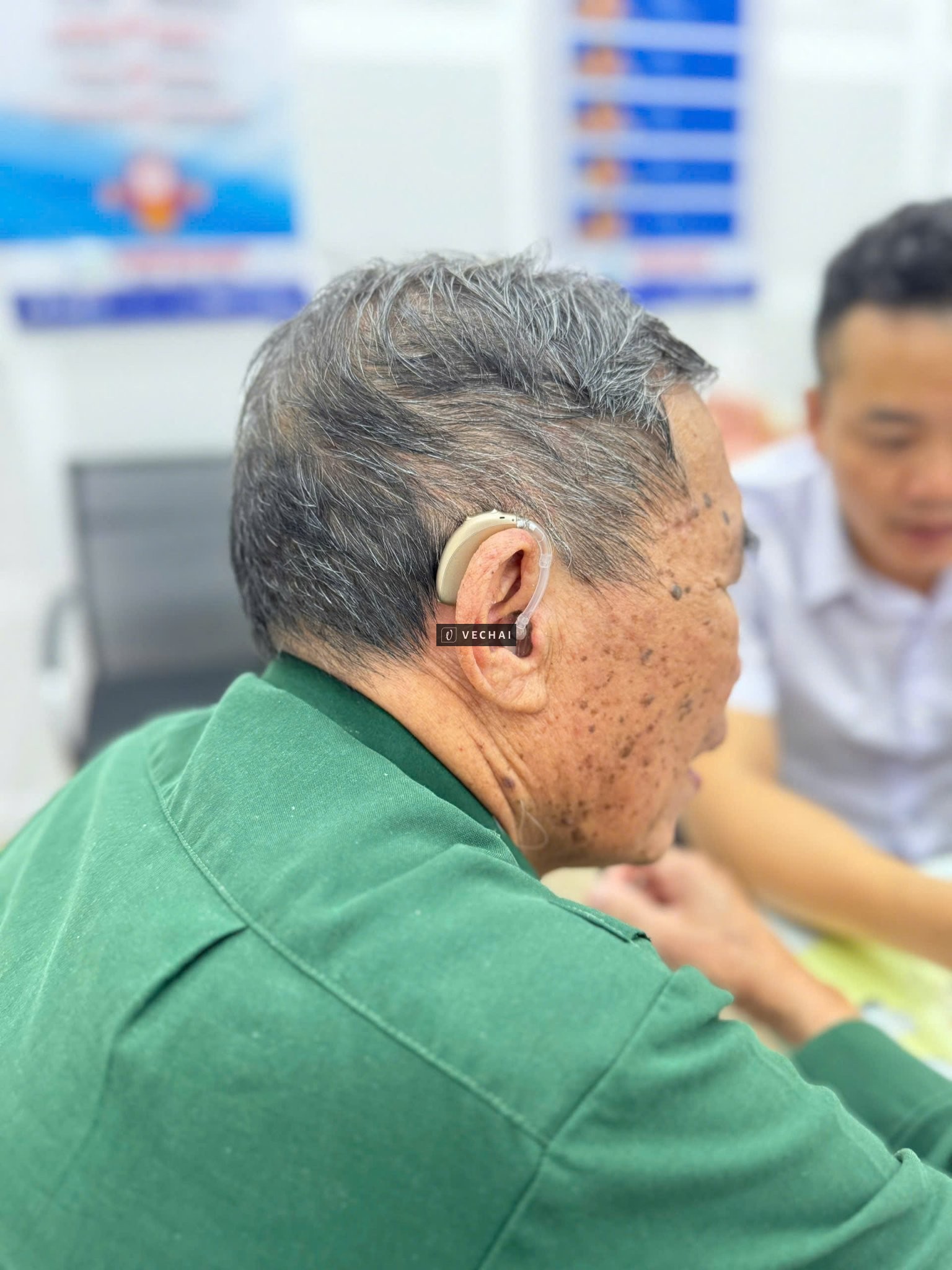 Hiện đại, tinh gọn, chống ồn đỉnh cao – Phonak Terra BTE nâng tầm trải nghiệm nghe của bạn