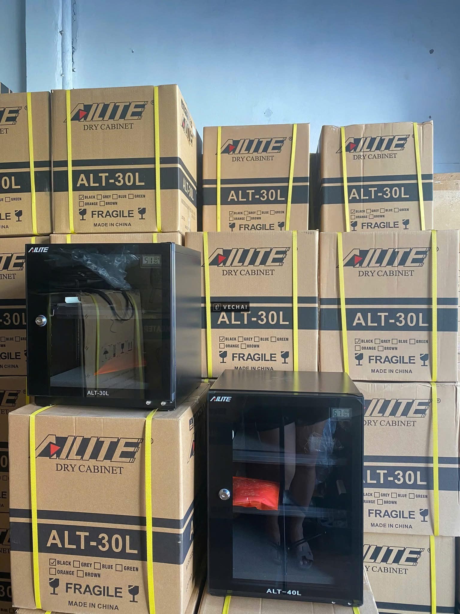 THANH LÝ TỦ CHỐNG ẨM AILITE