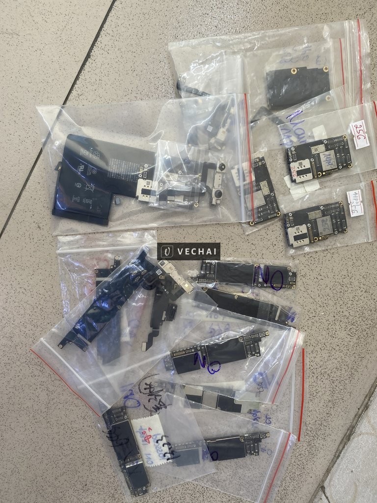 Bán Thanh lý main 11prm-xr lấy lk