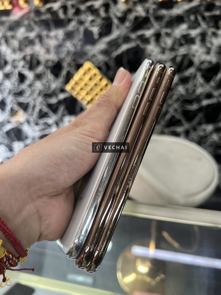 Bán thanh lý 3 cụm xsmax icloud như hình