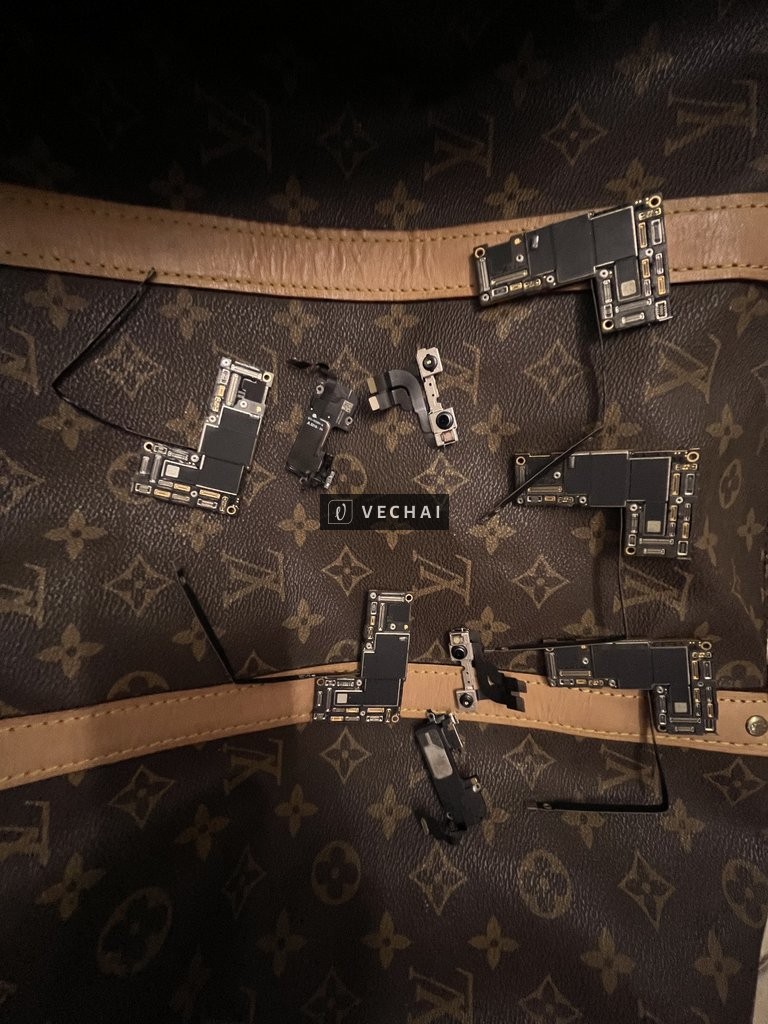 Bán 2 main 12 promax 5g icloudvay kèm face 3 main icloud 5g 12 promax zin