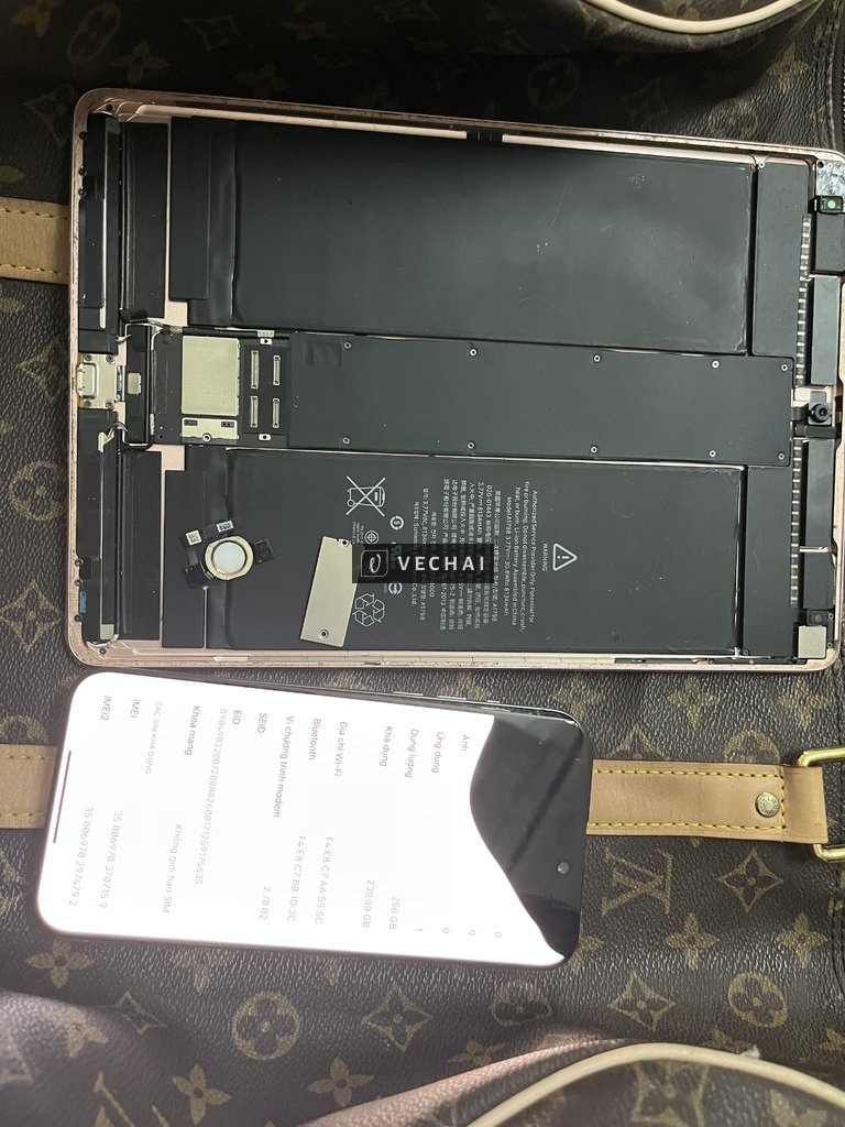 Bán Cụm ipad pro 10.5 full vân hello bọc keo cụm iphone 15 promax 256g thiếu ic màn mã VN