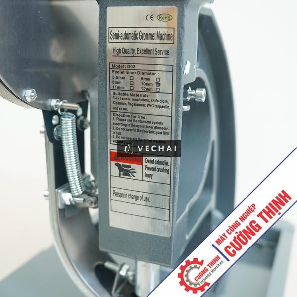 Khi nào nên dùng Dụng Cụ Dập Khoen Mắt Cáo Cầm Tay, khi nào nên nâng cấp lên Máy Bán Tự Động?