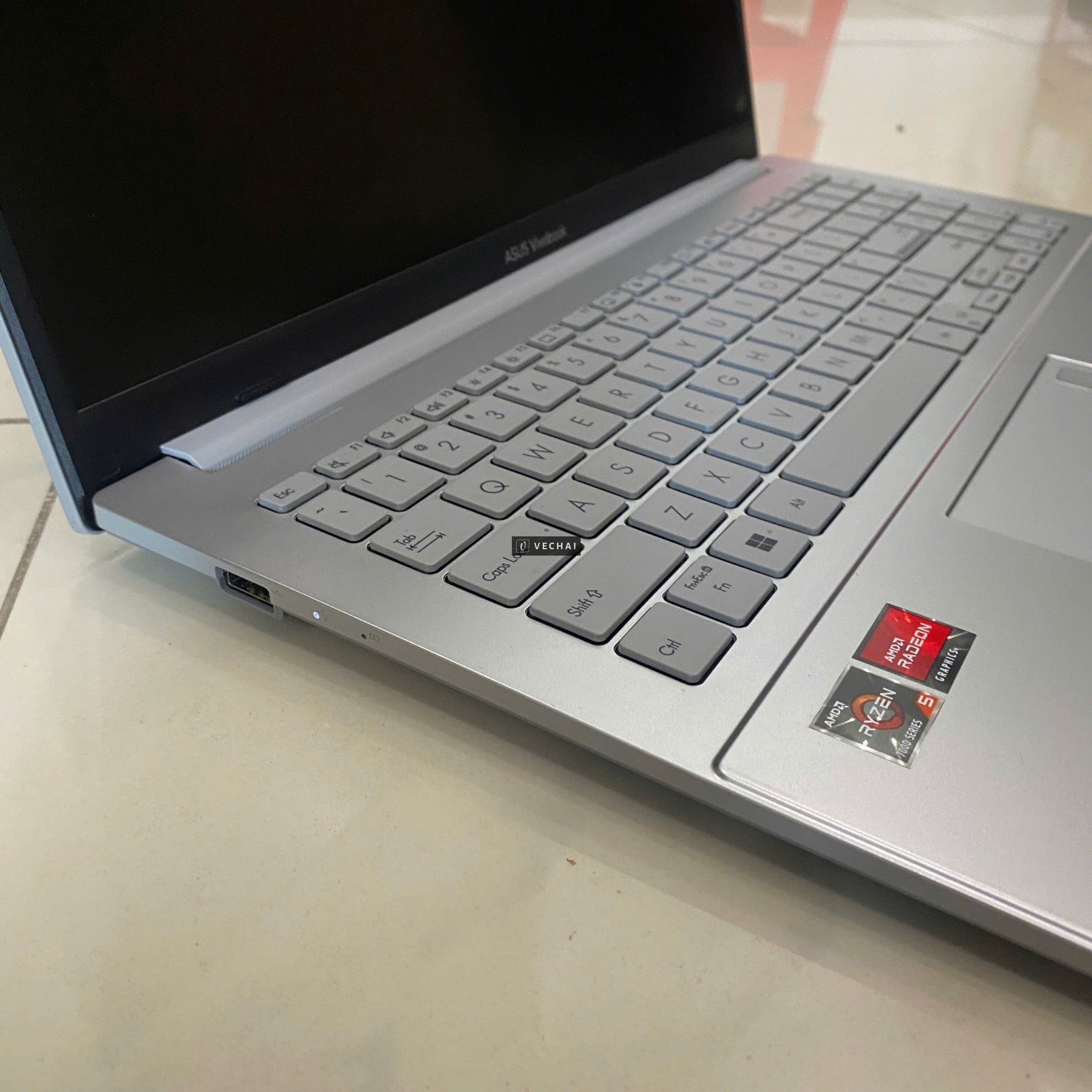 Asus E1504FA R5 7520U/16GB/512GB/15.6"F/Bạc