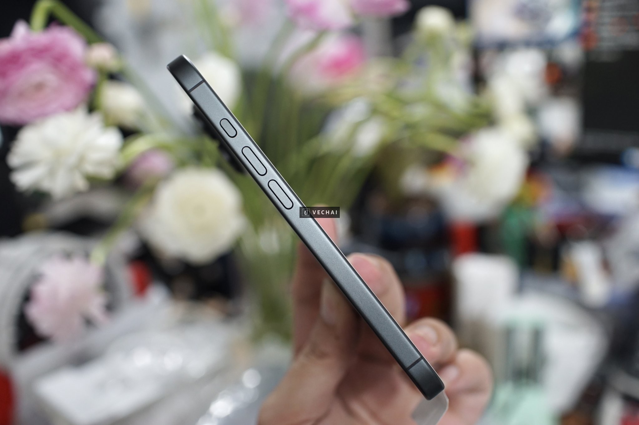 iPhone 17 black 256Gb – quốc tế 2 sim 5G chưa act  xách tay LL/a…