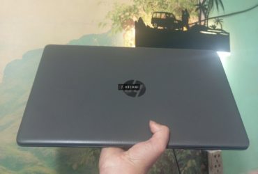 Laptop HP 250 G5 i5 8265U Ram 8GB SSD 256GB 15.6" FHD Máy đẹp Giá rẻ