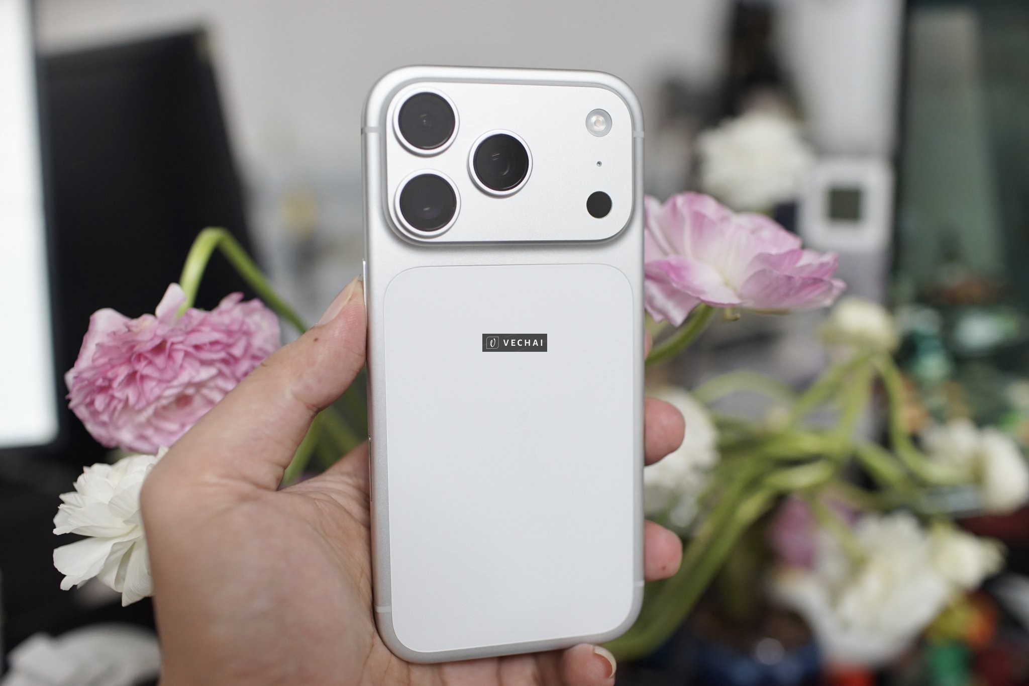 iPhone 17 Pro silver 256Gb – quốc tế 2 sim 5G xách tay LL/a chưa active…