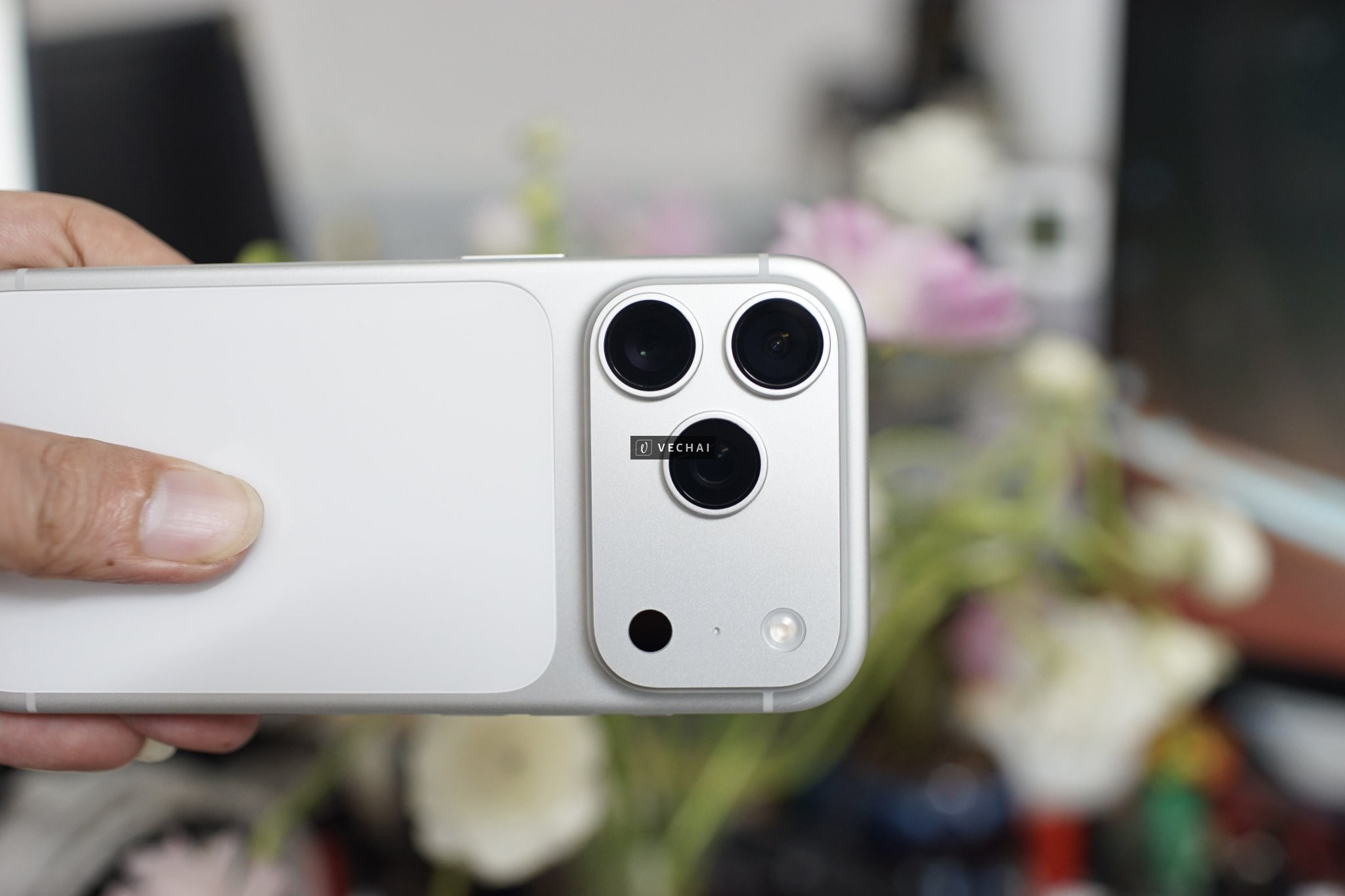 iPhone 17 Pro silver 256Gb – quốc tế 2 sim 5G xách tay LL/a chưa active…