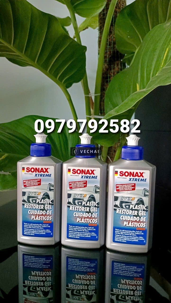 Gel phục hồi và làm mới nhựa xe oto 250ml- Sonax Xtreme Plastic Restorer Gel