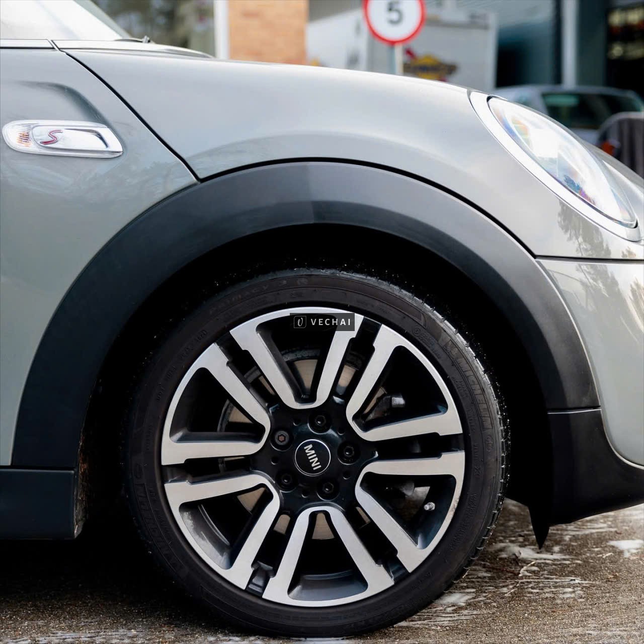 Gel phục hồi và làm mới nhựa xe oto 250ml- Sonax Xtreme Plastic Restorer Gel