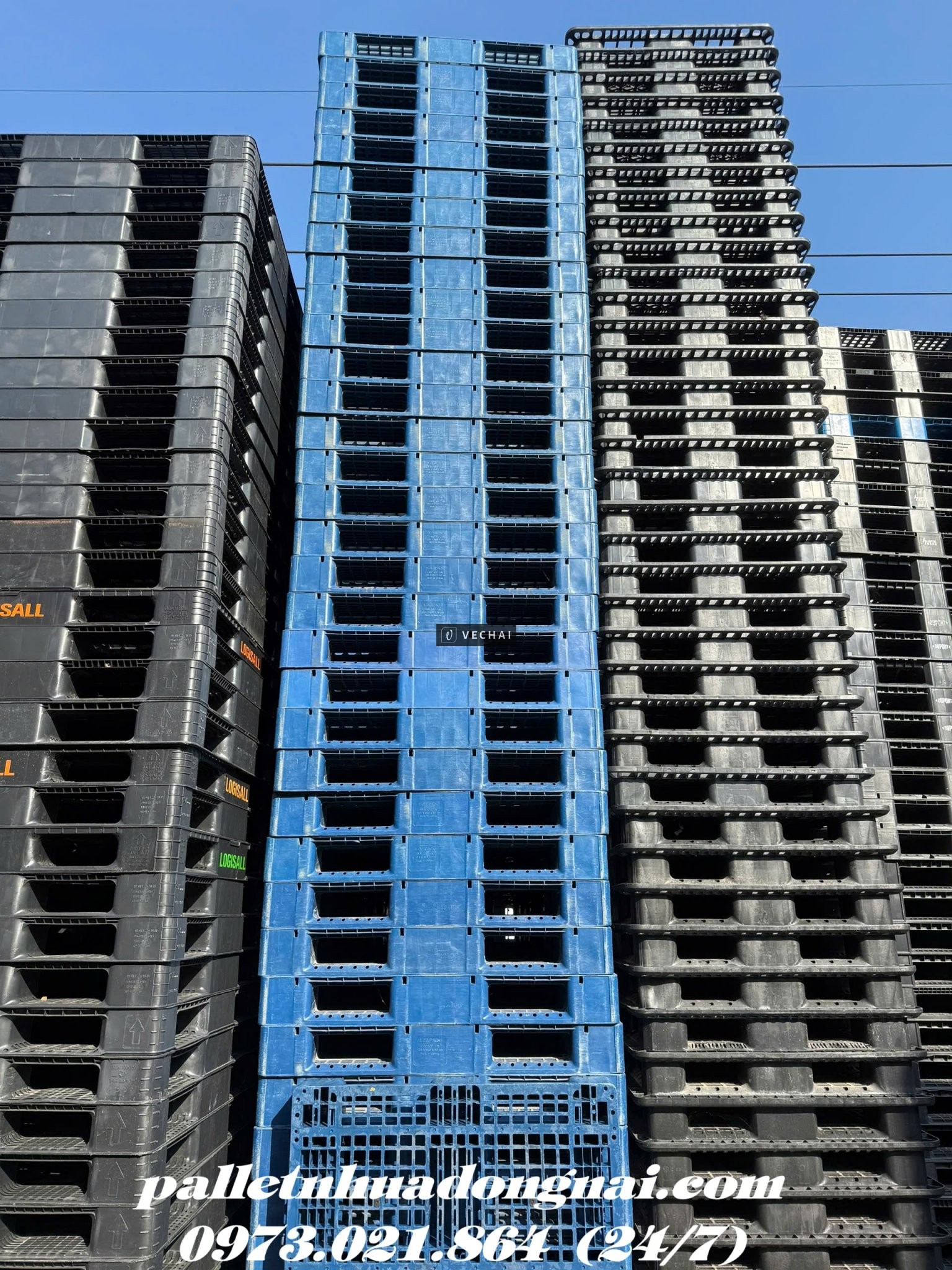 Xả Hàng Pallet Nhựa Màu Xanh – Size 1200x1000x150mm