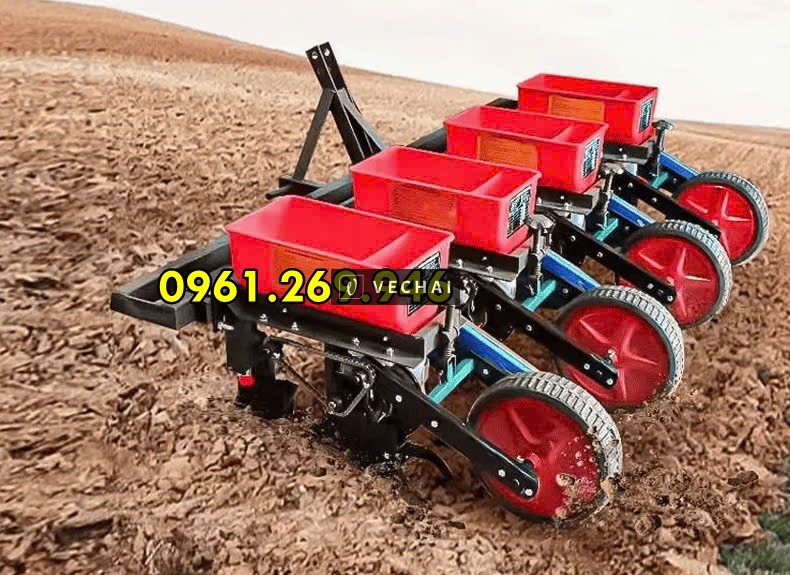 Máy gieo hạt 4 hàng gắn máy kéo Turbo TB04