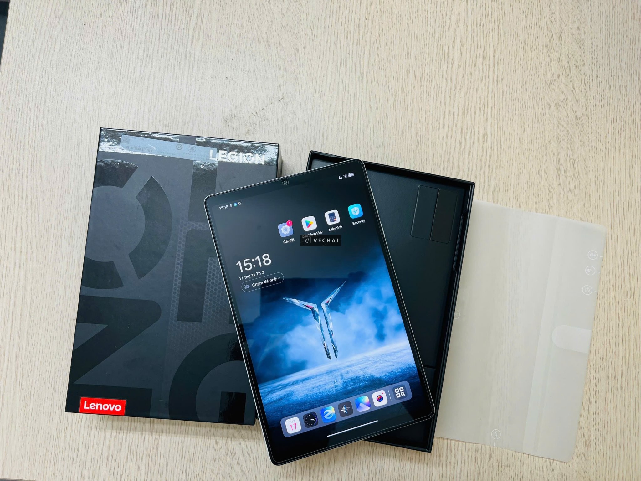 Máy tính bảng chơi game Lenovo Y700 thế hệ thứ 3 Legion Snapdragon8 Gen3 Android 8,8 inch 2560 * 160