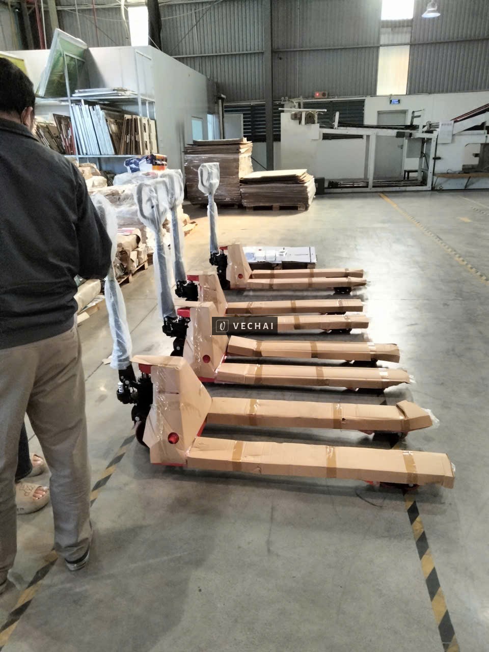 Bán xe nâng tay tại Hà Nội Giá cạnh tranh