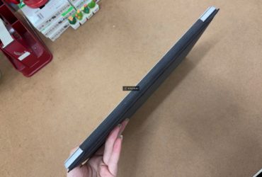 Surface Pro 7 Platinum   – i5 1035G4 8GB 256GB Nvme/ 2.7K touch, xước nhẹ/ cam led/ pin excellent