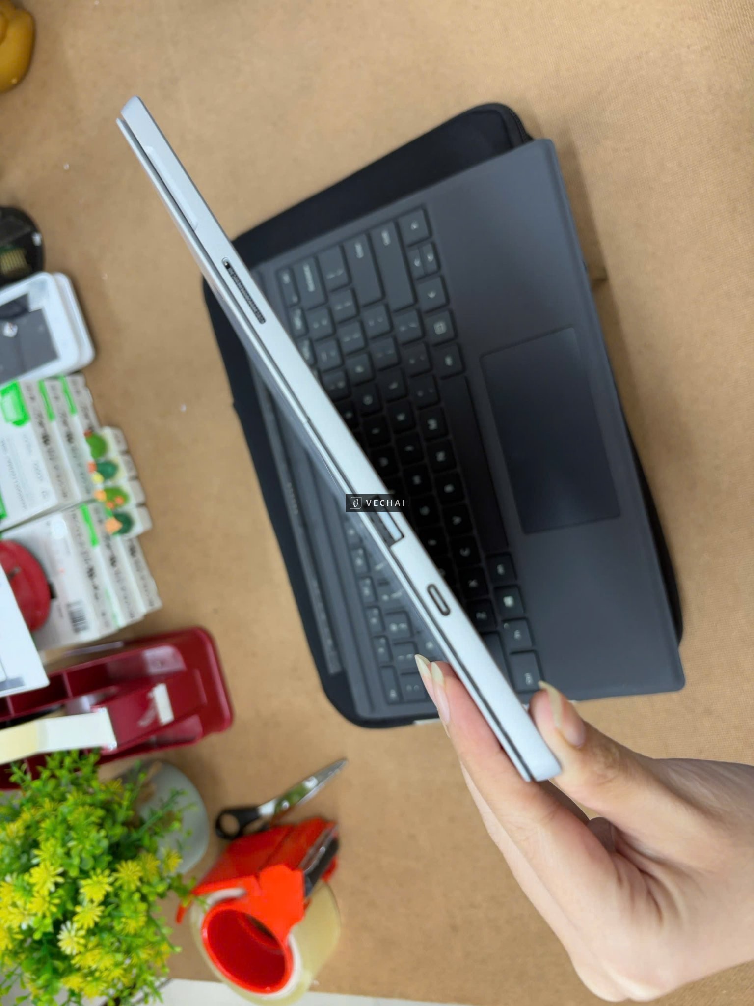 ♥️Surface Pro 7   i5-1035G4/ 8GB/ 256GB nvme/ 3k touch/ camir/ pin full 46k 1 lần sạc / id 7584E