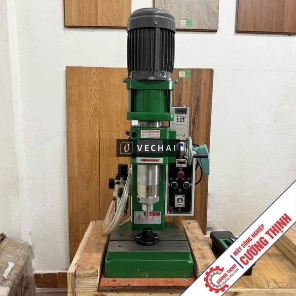 Máy tán đinh tự động – Tăng năng suất, giảm lỗi, chuẩn hóa quy trình sản xuất