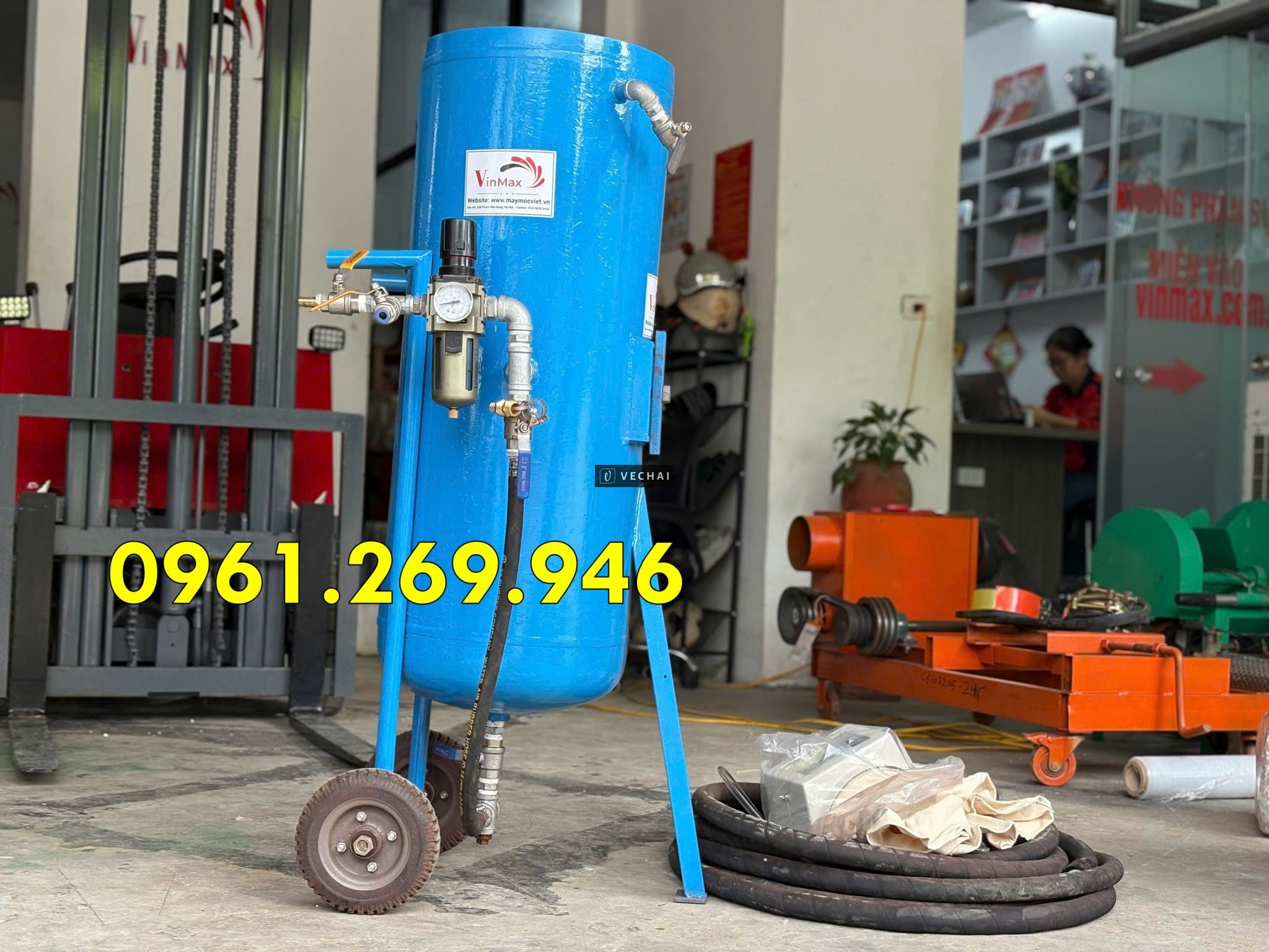 Máy phun cát khí nén, Cối Phun Cát 100L đánh gỉ tẩy sơn