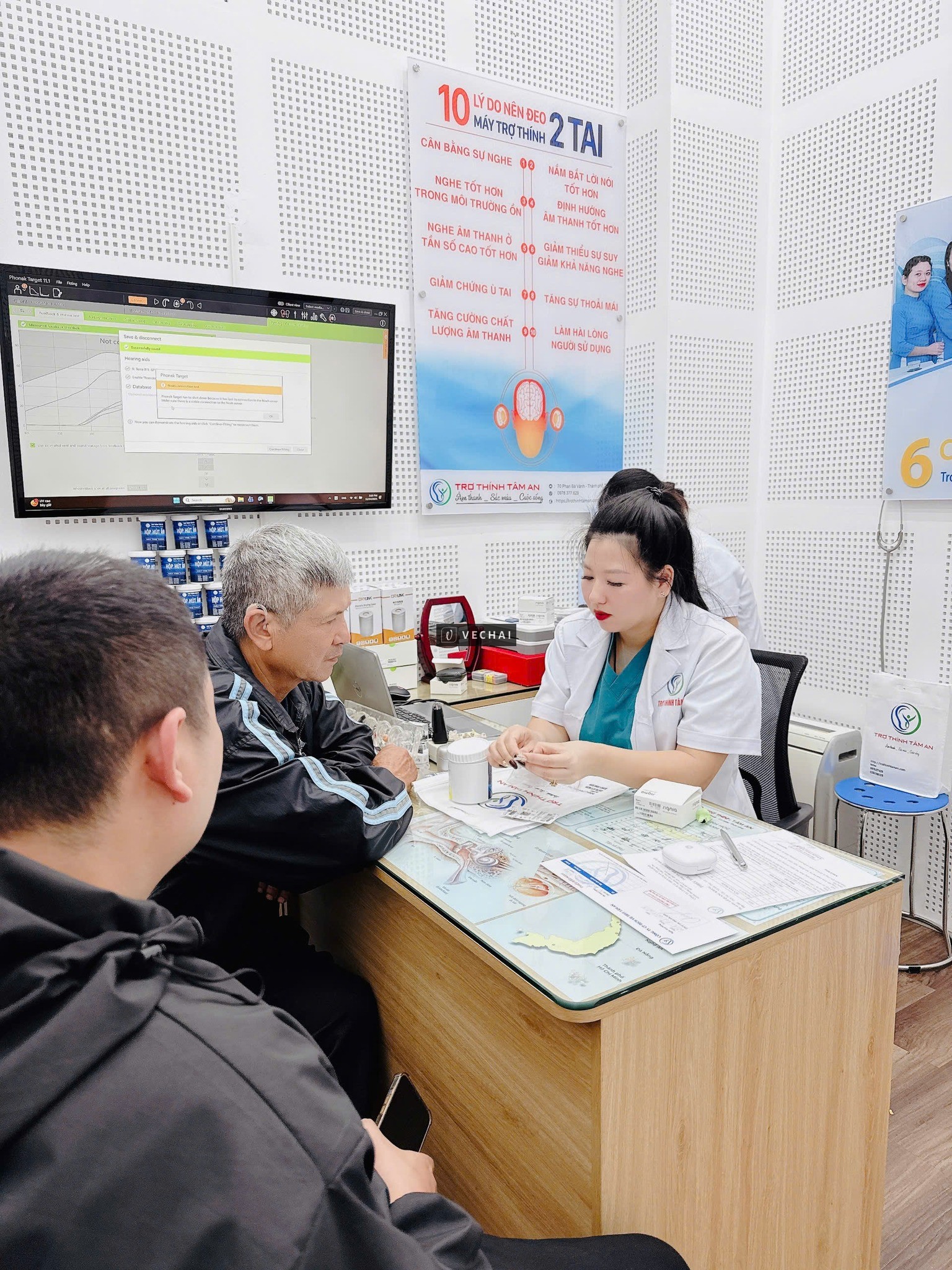 Nghe rõ trở lại với máy trợ thính tại Tâm An Thái Bình