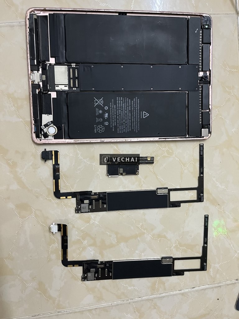 Bán Cụm ipad pro 10.5 hồng bọc keo fullvanhello 2 main ipad 1 main iphone X