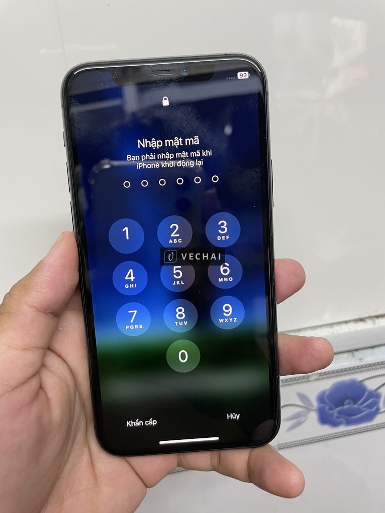 Bán Iphone 11 pro passcode