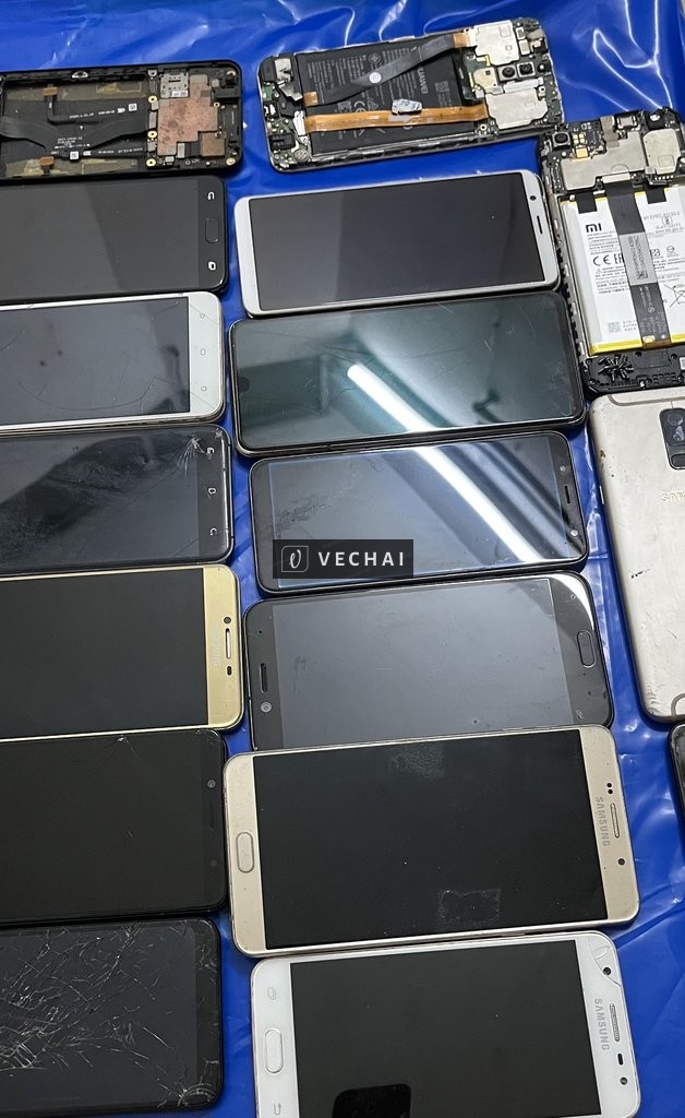 Bán 18 cây xác có cây còn màn main zin