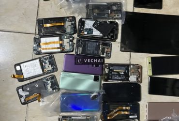 Bán 28 xác xiaomi oppo nokia sony samsung A20 A50 A920 …. đời cao kèm mớ linh kiện zin