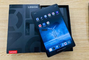 Máy tính bảng chơi game Lenovo Y700 thế hệ thứ 3 Legion Snapdragon8 Gen3 Android 8,8 inch 2560  1600