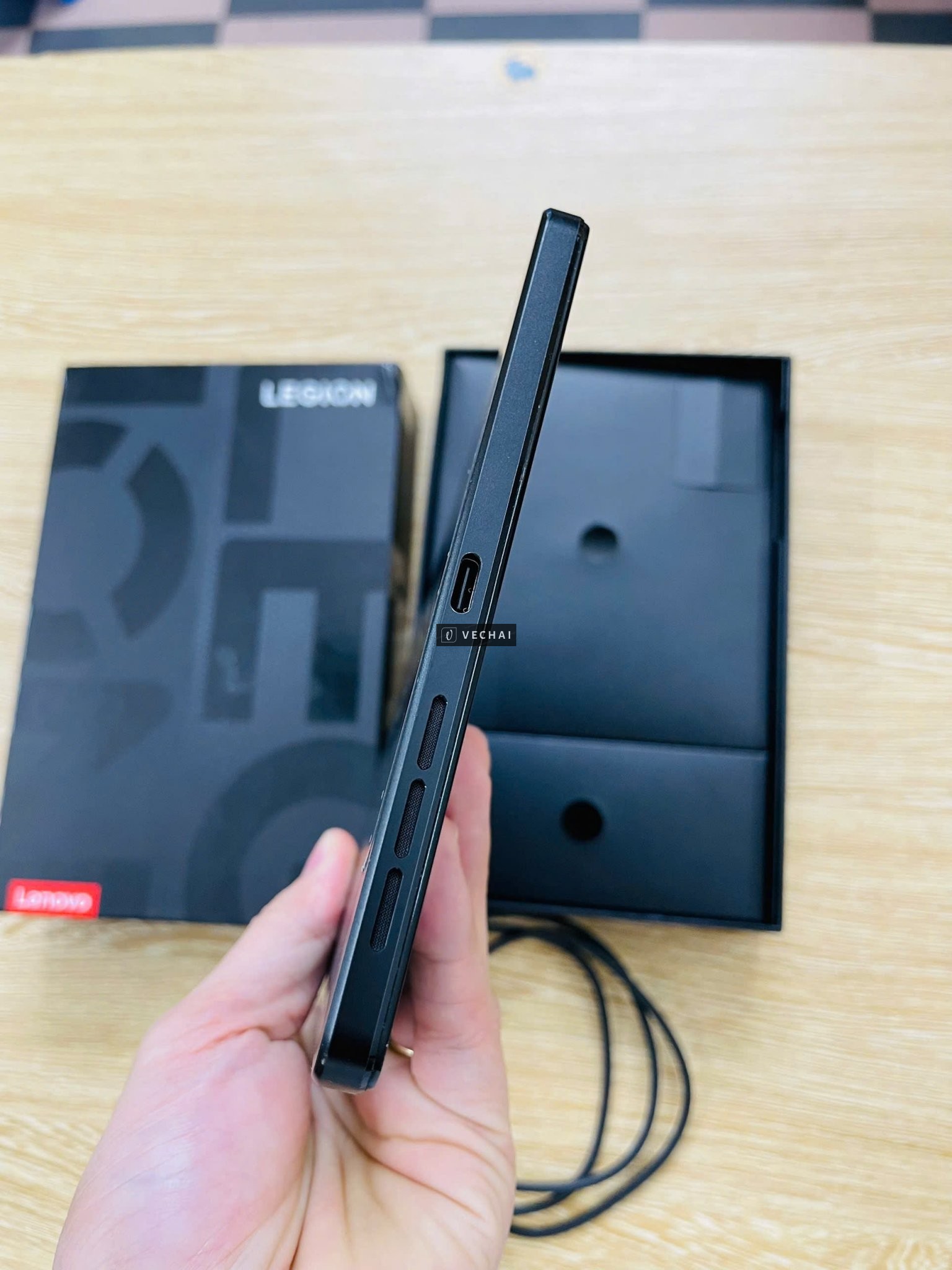 Máy tính bảng chơi game Lenovo Y700 thế hệ thứ 3 Legion Snapdragon8 Gen3 Android 8,8 inch 2560  1600