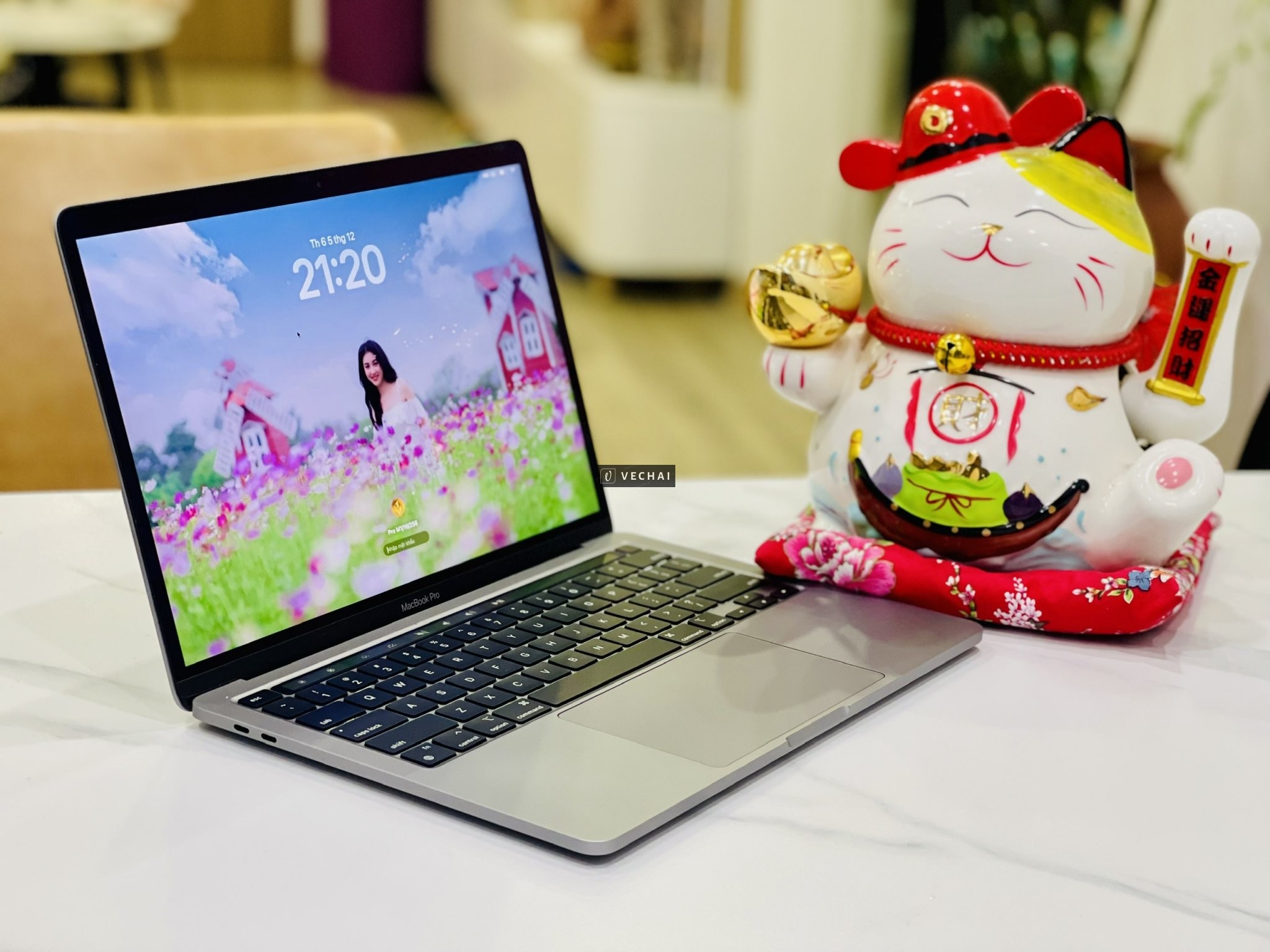 MacBook Pro – M1/16GB/256GB  – Giá Chỉ 15.990.000₫!