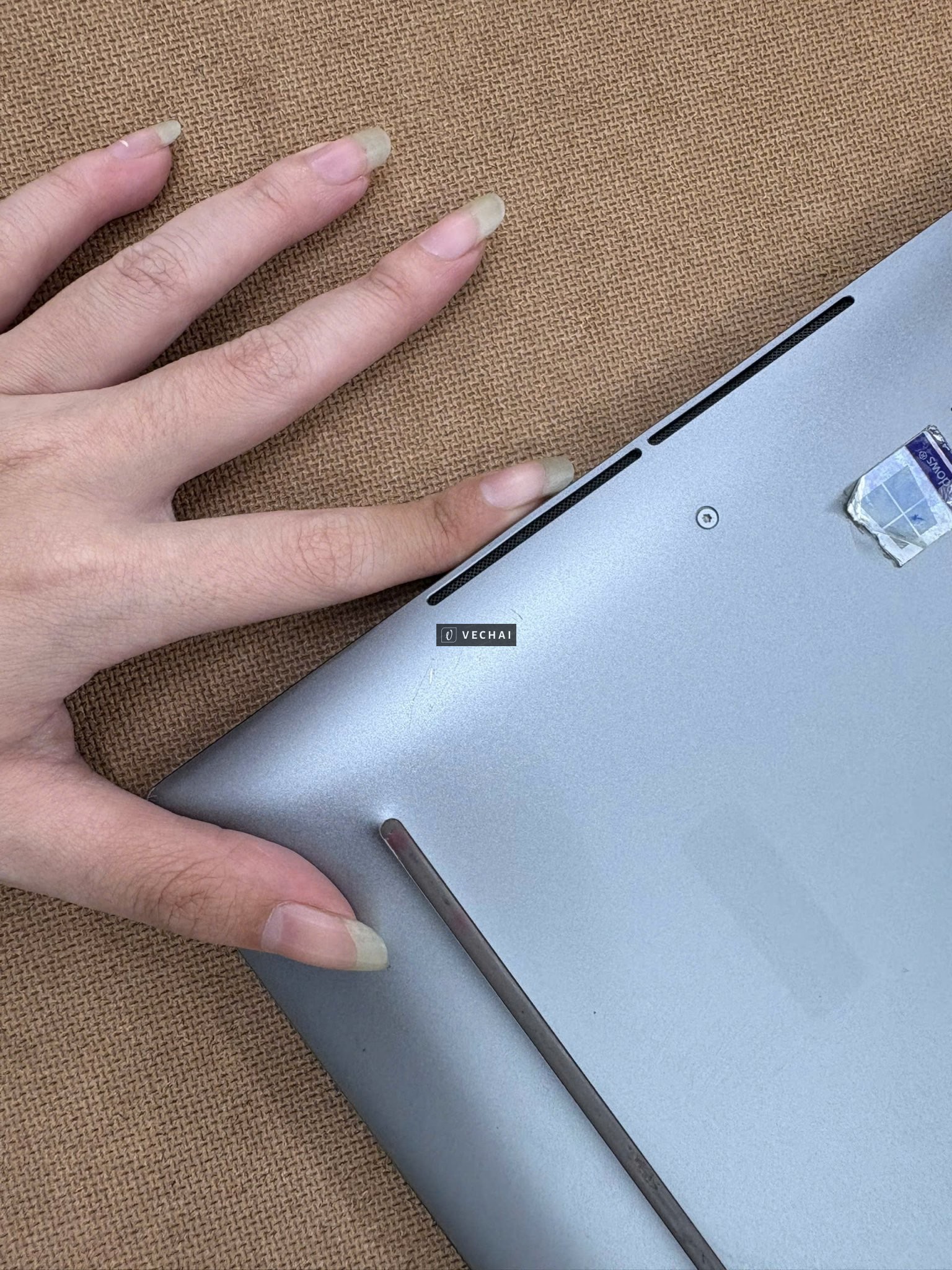 Dell Precision 5550   – i9 10855H 16GB 256Nvme/ FHD đốm trầy/ cam led vân/ pin excellent 69k