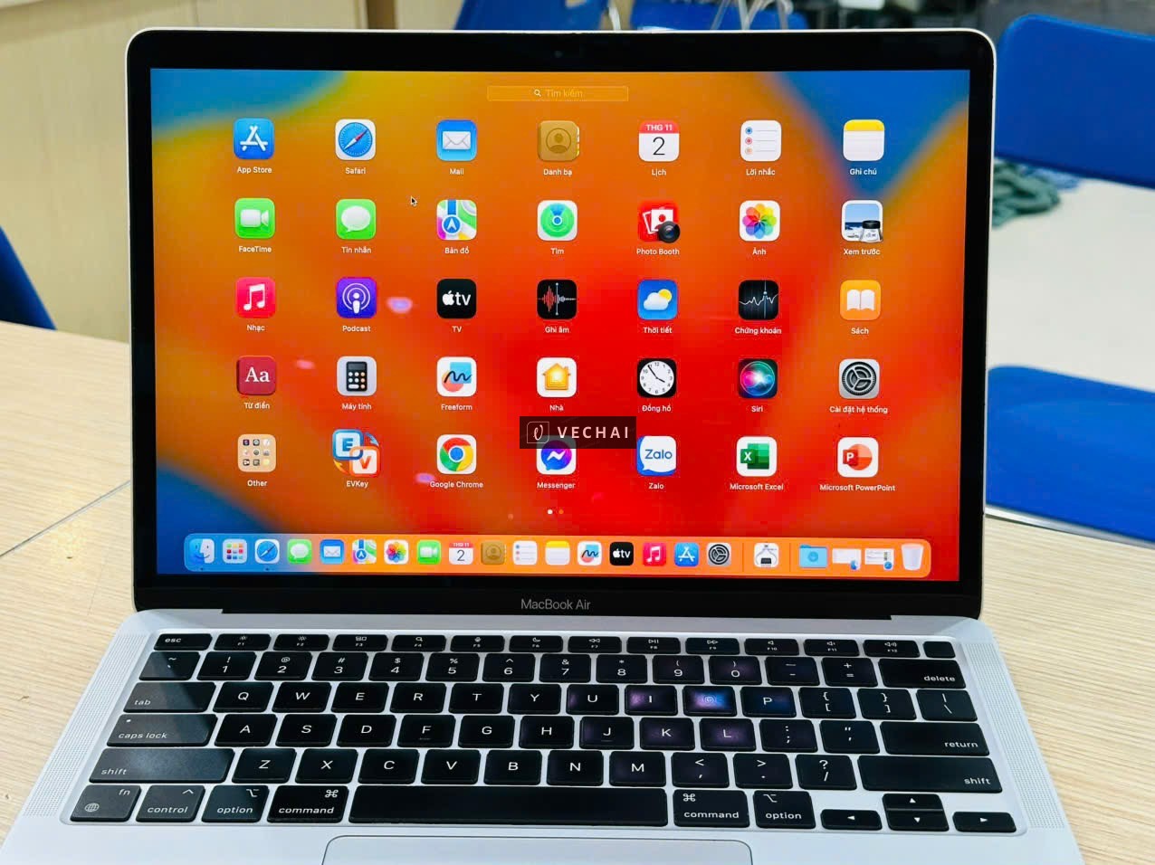 MACBOOK AIR M1 8 256GB CHÍNH HÃNG VIỆT NAM