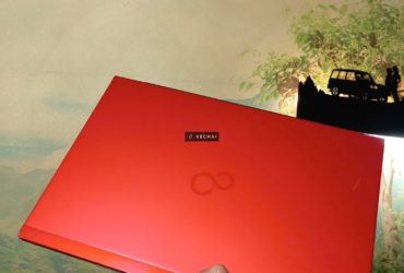 Laptop Fujitsu U938 Core i5 7300U RAM 8GB SSD 256GB 13.3” Full HD IPS