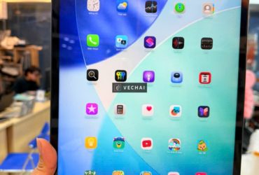 IPAD PRO 12.9 M1 128GB WIFI CHÍNH HÃNG SIÊU TIỆN LỢI. MÀN HÌNH MINI LED SIÊU SÁNG – Hiển thị rực rỡ,