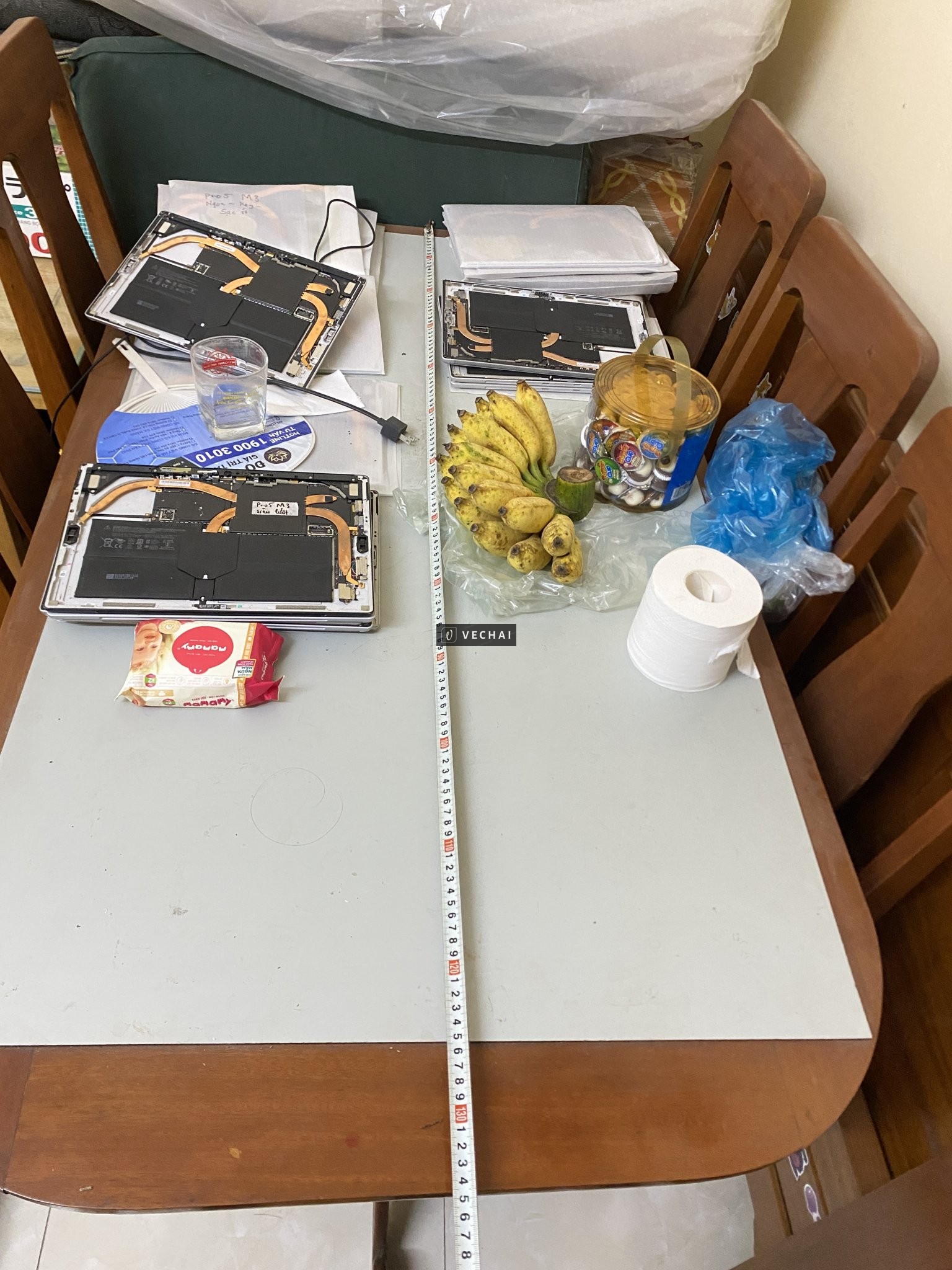 Bộ bàn ăn Gỗ Lim Nam Phi thanh lý bỏ nghề