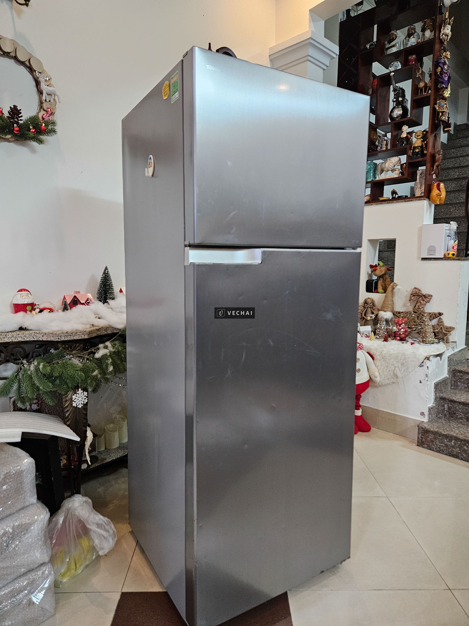 Thanh lý tủ lạnh Toshiba GR-T46VUBZ Inverter màu bạc