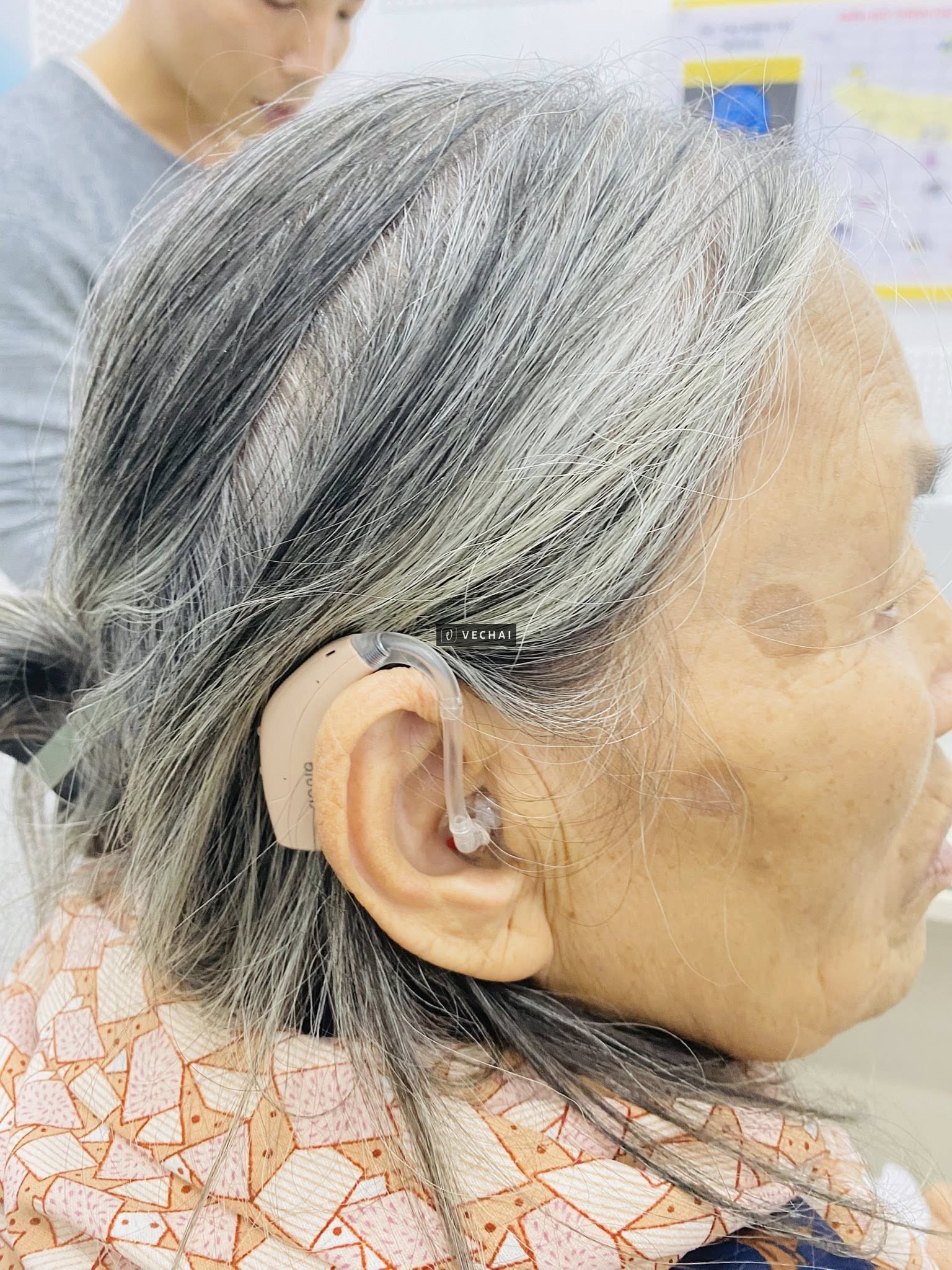 Tại sao máy trợ thính có hiệu quả khác nhau đối với mỗi người?