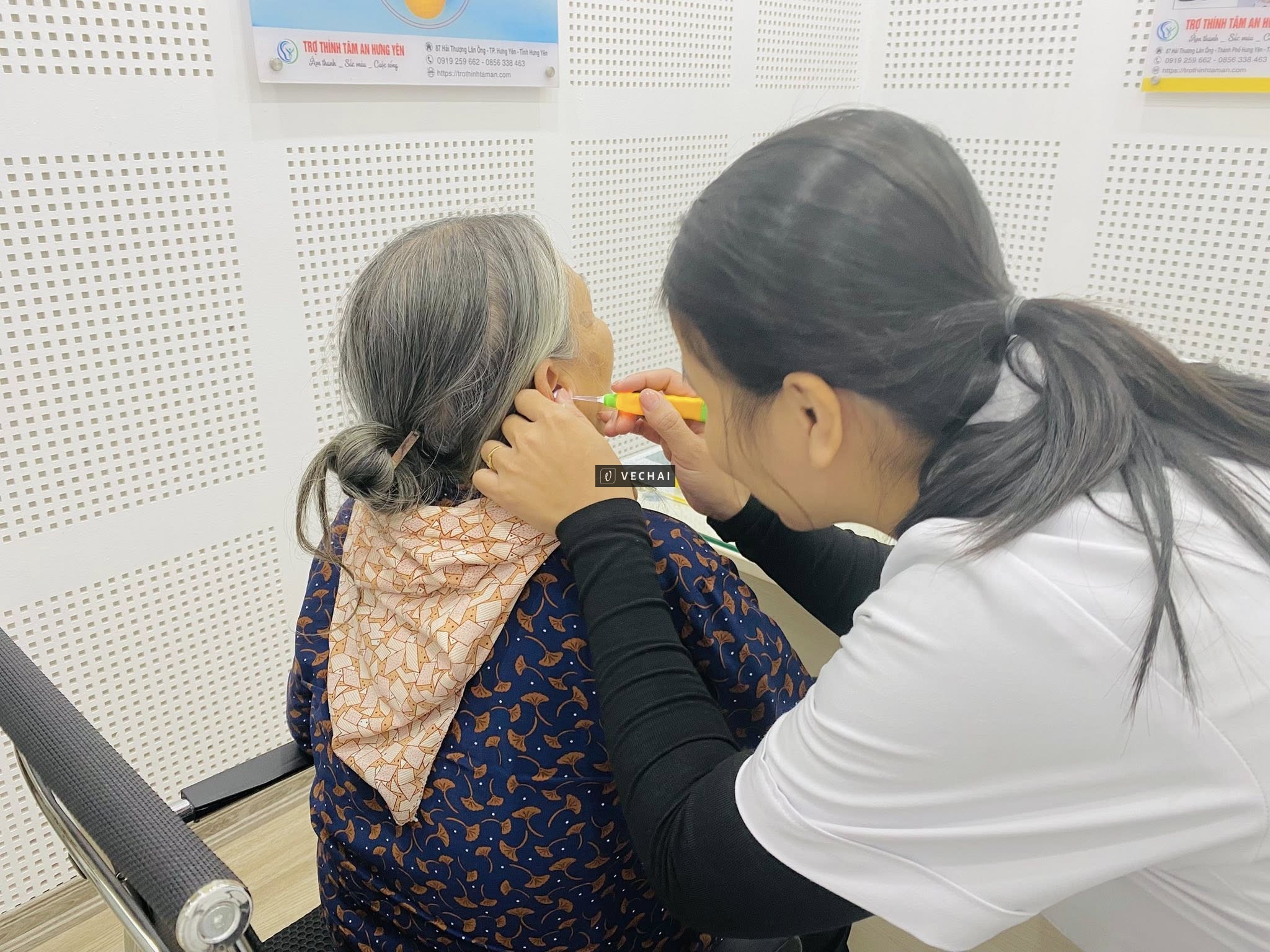 Tại sao máy trợ thính có hiệu quả khác nhau đối với mỗi người?