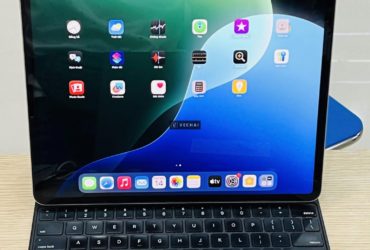 Ipad pro M2 12.9 inch 256G wifi kèm magic Keybroad – Pro m2 12.9 Siêu khoẻ – Bản 256G thoải mái lưu