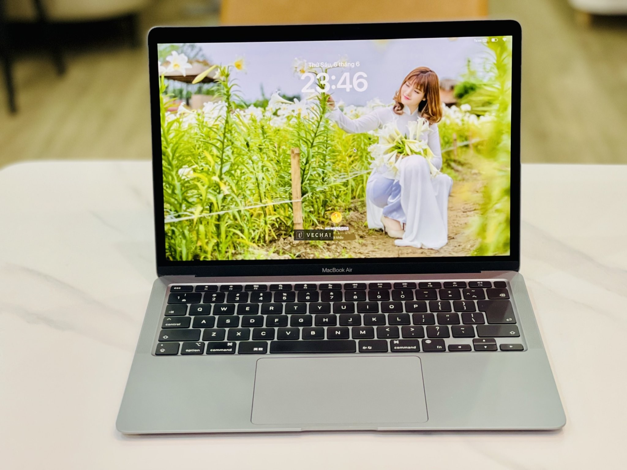 MacBook Air M1 | 16GB RAM | 256GB SSD | Giá: 12.990.000₫