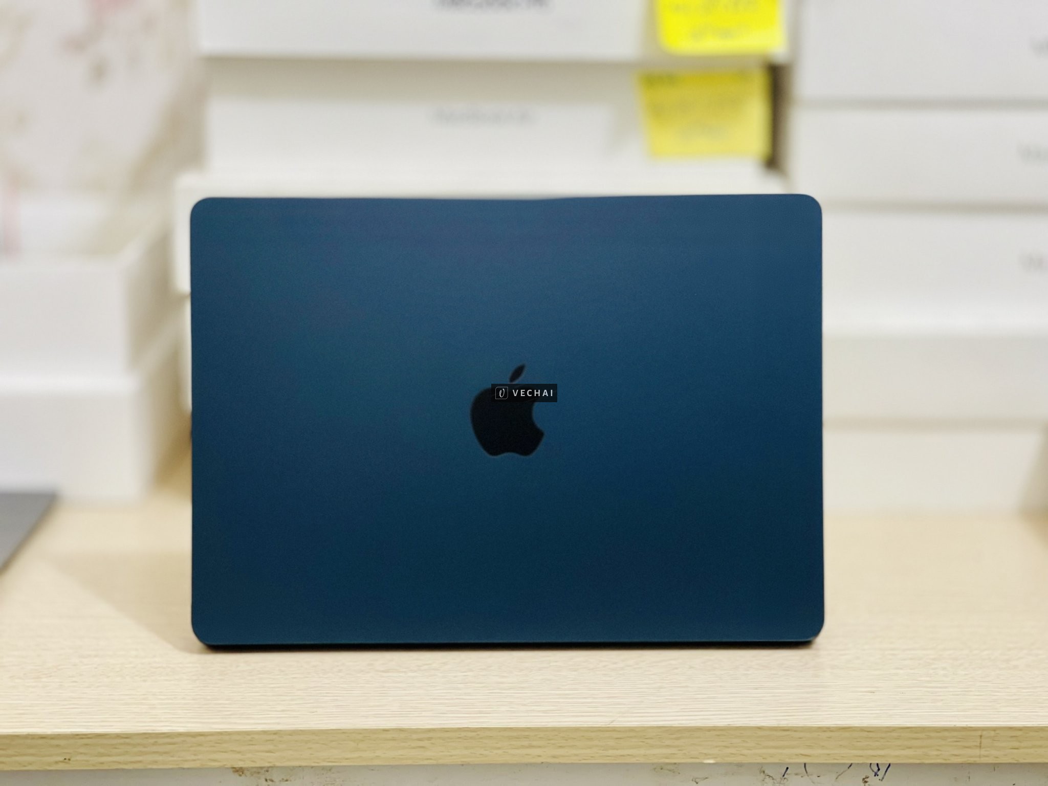 MacBook Air M2 | 16GB RAM | 256GB SSD | Giá: 16.990.000₫