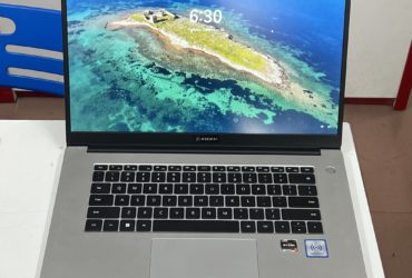 HUAWEI MATEBOOK D15 RYZEN 7 5700U, RAM 8GB, SSD 512GB, 15 INCH FHD