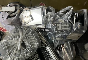 Bán hơn 150 kg màn vỏ xác đủ lk từ 4-5-6-7 vỏ ipad đủ đồ pin màn xác