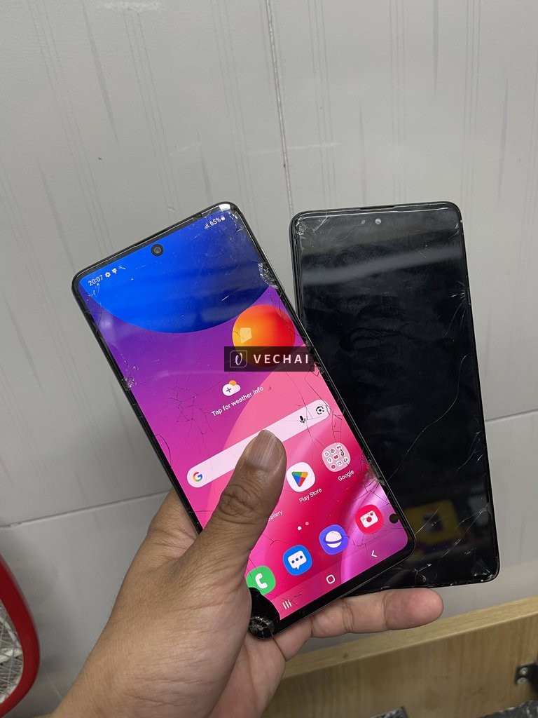 Bán Hai cụm ss M51 và a71