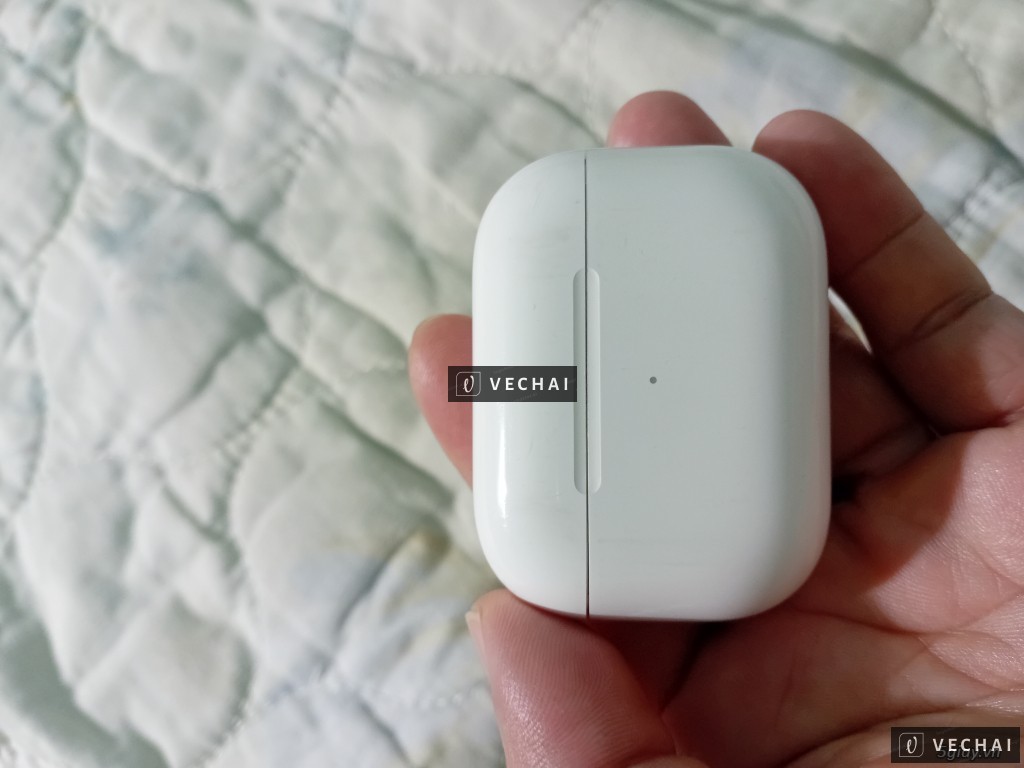 Thanh lý Hộp sạc airpods pro 2 like new 99%